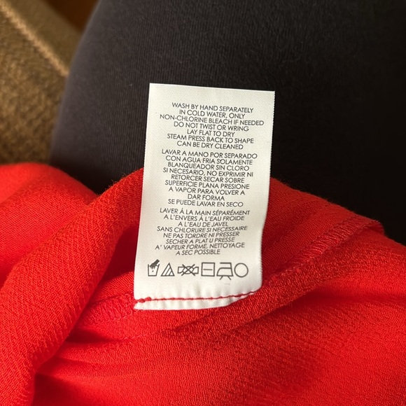 Cabi/Red Sleeveless Blouse Sz Small - Picture 5 of 5